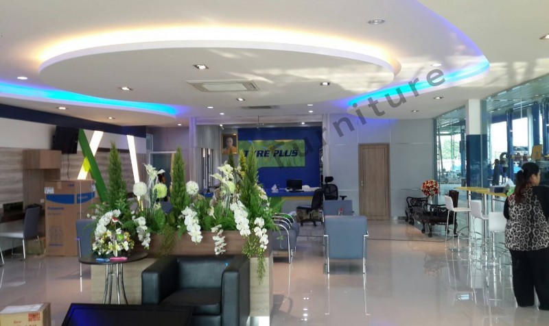 DECORATION OFFICE  SHOW ROOM TYRE PLUS